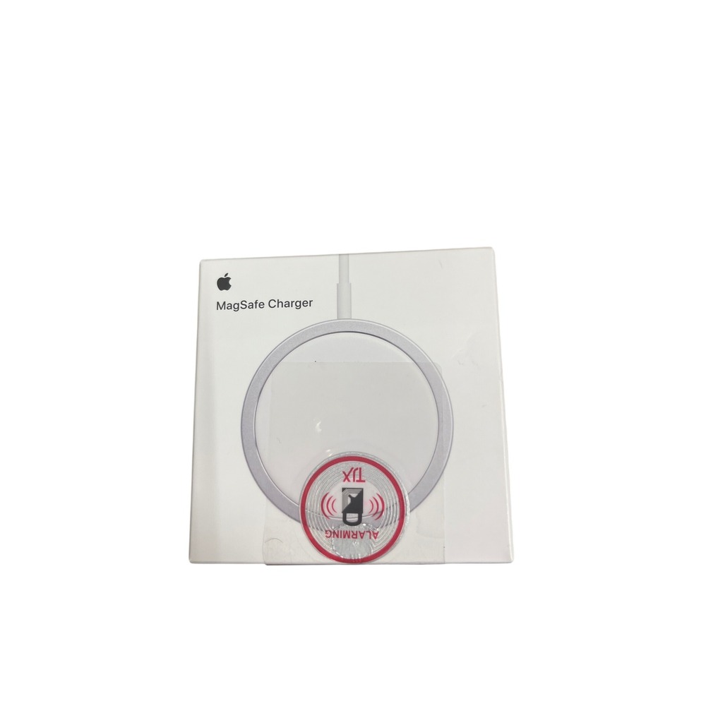 Apple MagSafe Charger Wireless Magnetic USB-C Fast Charging MHXH3AM/A White NEW
